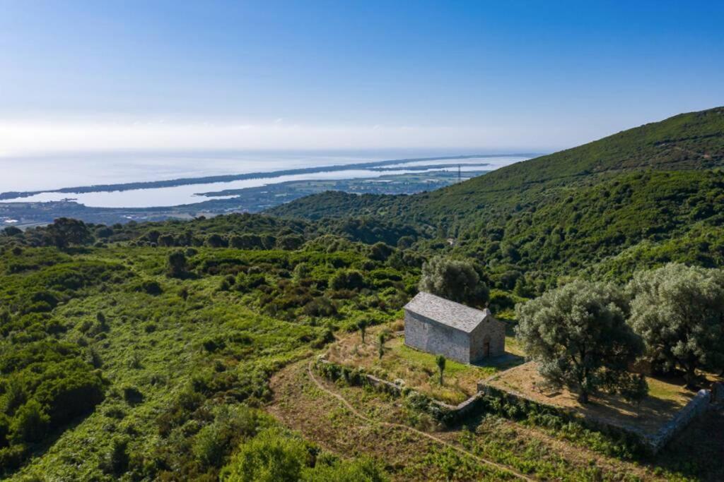 Appartement Neuf Entre Mer Et Montagne. Furiani Buitenkant foto